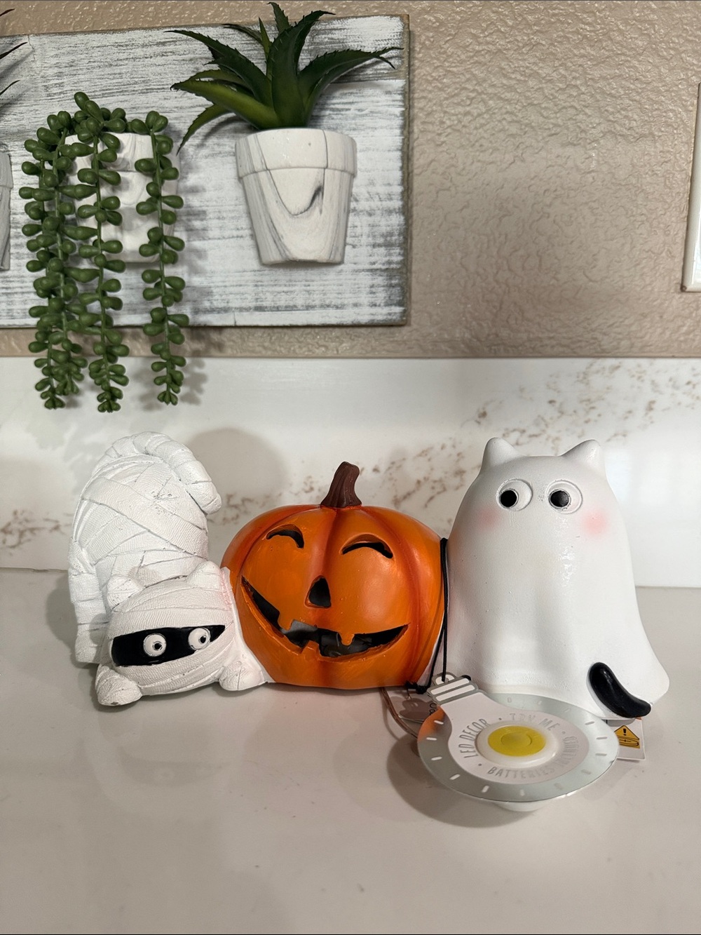 Halloween Decor Cat Ghost, Cat Mummy with LED Pumpkin by Goblin & Ghoul